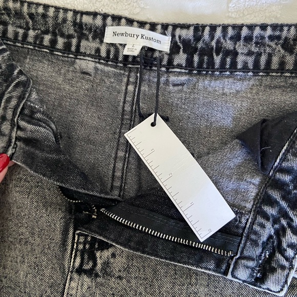 Vici collection acid wash black denim skirt L NwT - Picture 2 of 5